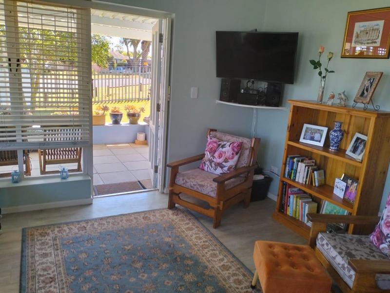 2 Bedroom Property for Sale in Flamingo Vlei Western Cape